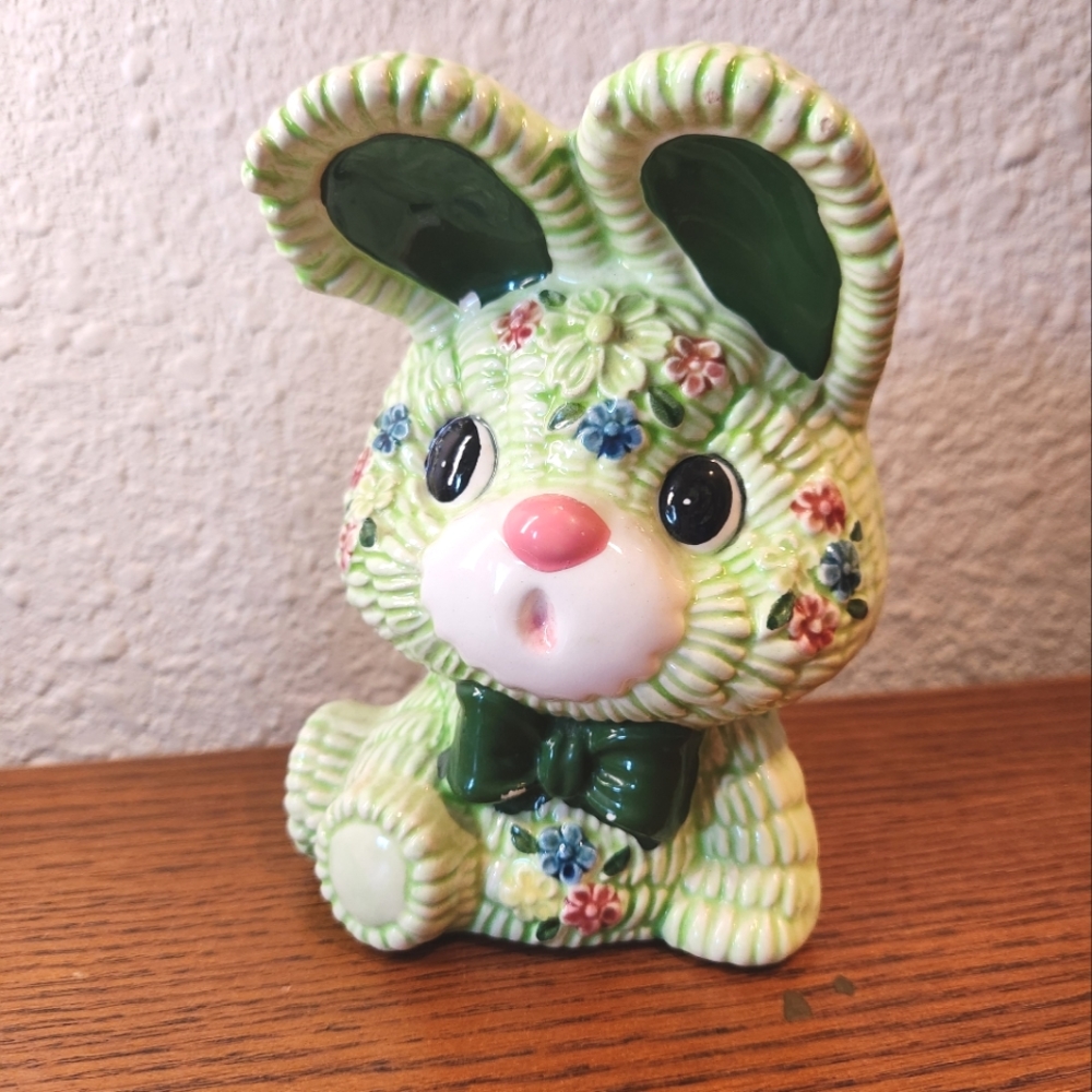 VTG Napcoware #9850 Green Bunny Planter